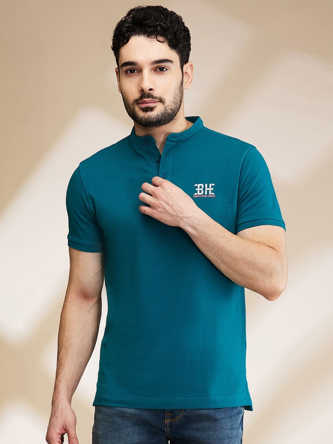 

Being Human Men Henley Neck Pockets T-shirt, Grey