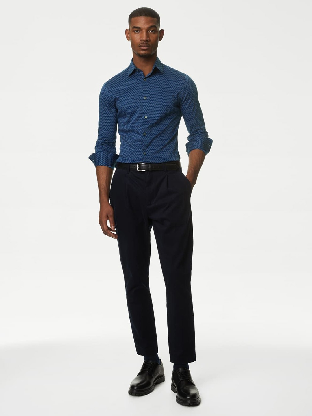 

Marks & Spencer Men Slim Fit Opaque Casual Shirt, Navy blue