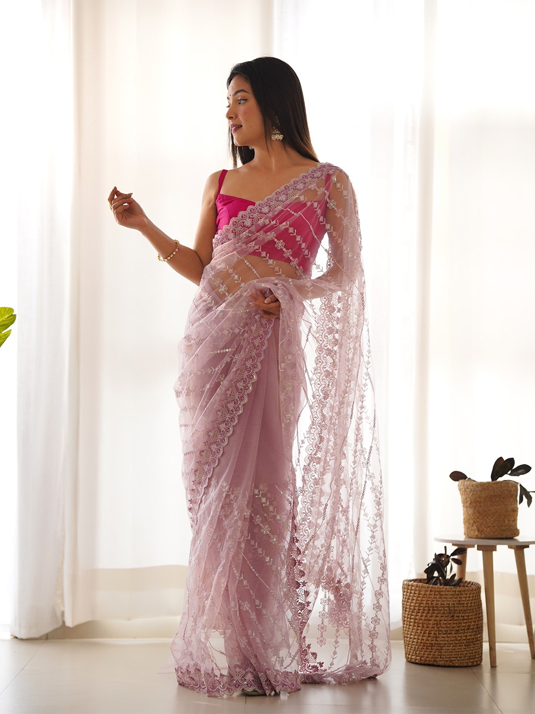 

Munir Floral Sequinned Net Saree, Purple