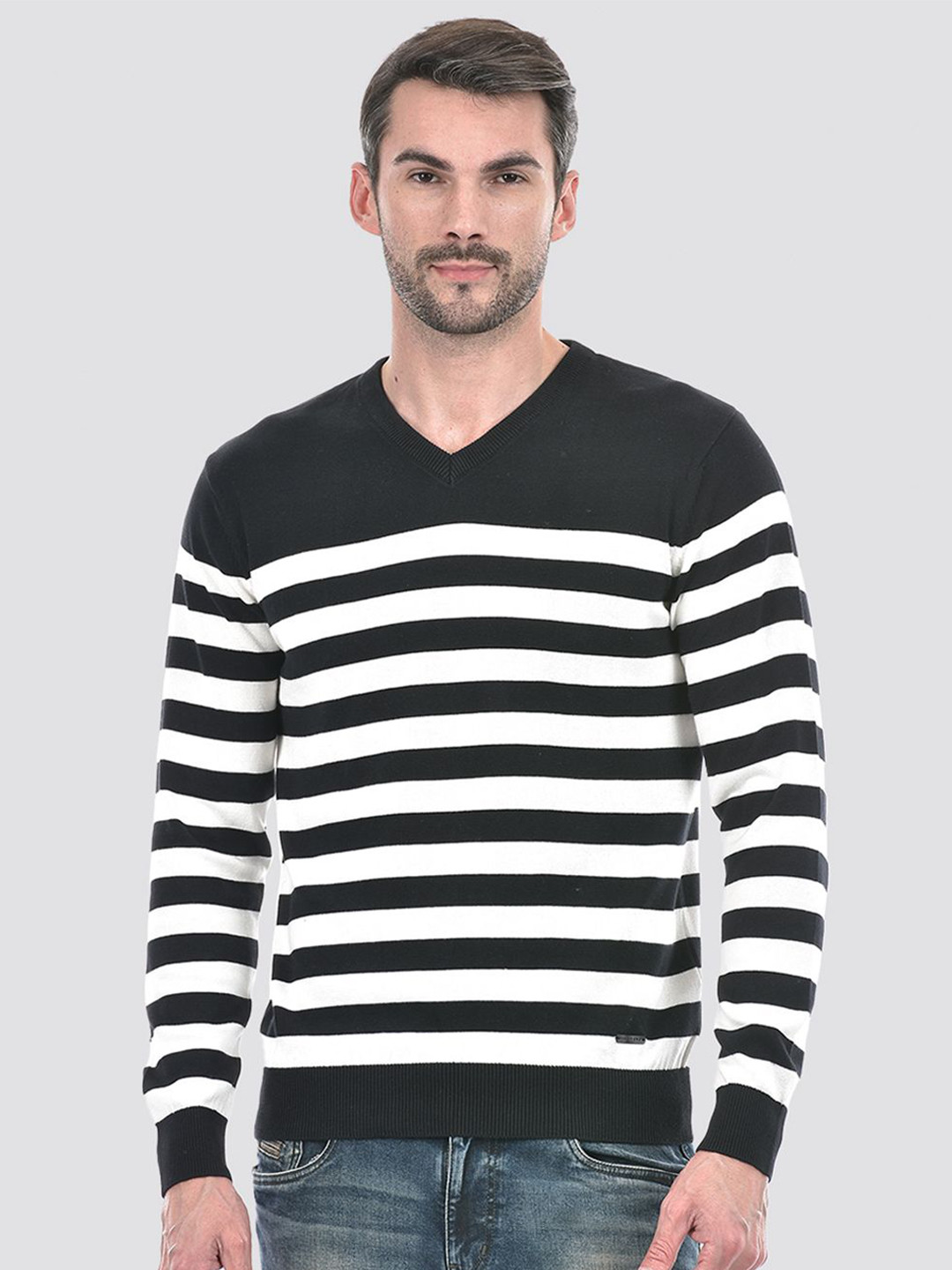 

Numero Uno Men Striped Pullover, Black