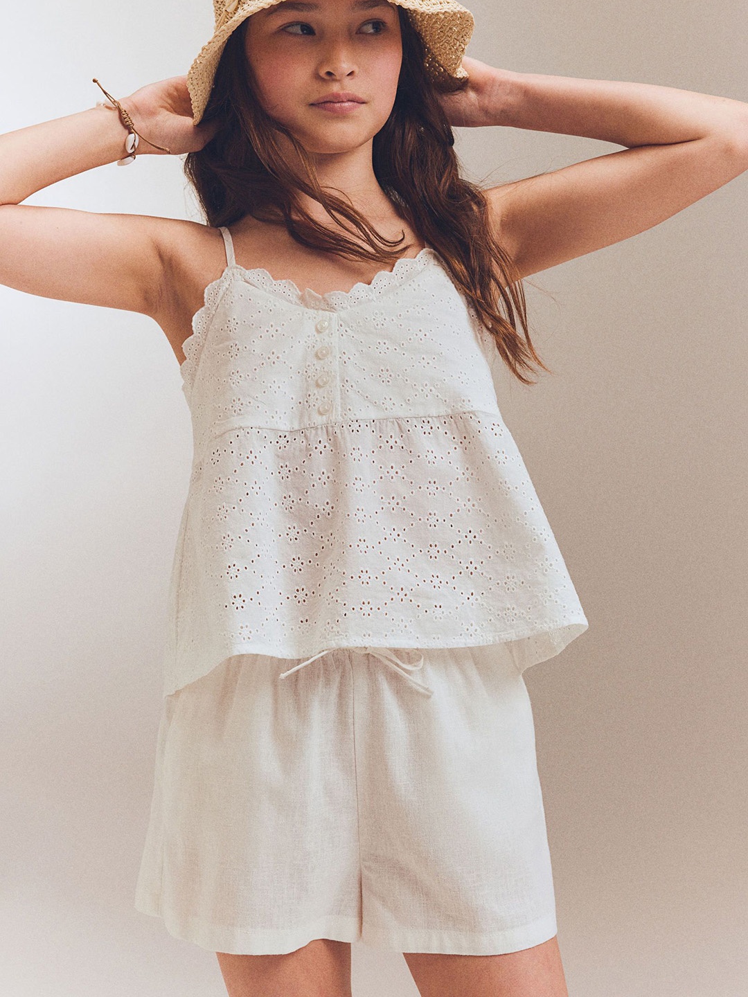 

H&M Girls Linen Cotton Pull On Shorts, White