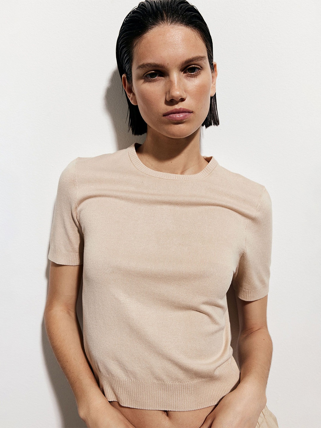 

H&M Women Fine Knit T-Shirt, Beige