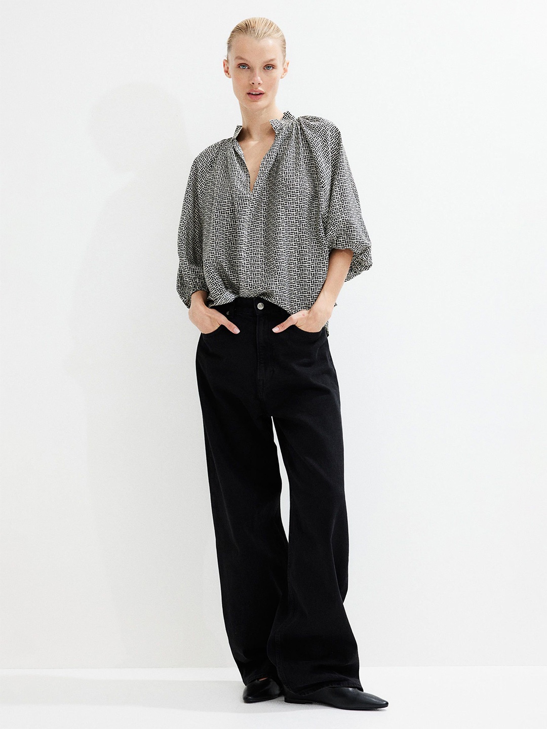

H&M Balloon-Sleeved Blouse, Black