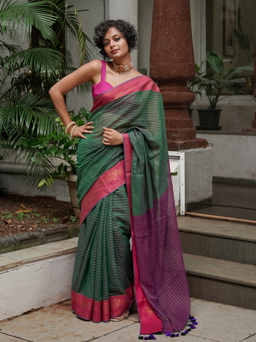 

Suta Striped Zari Saree, Green