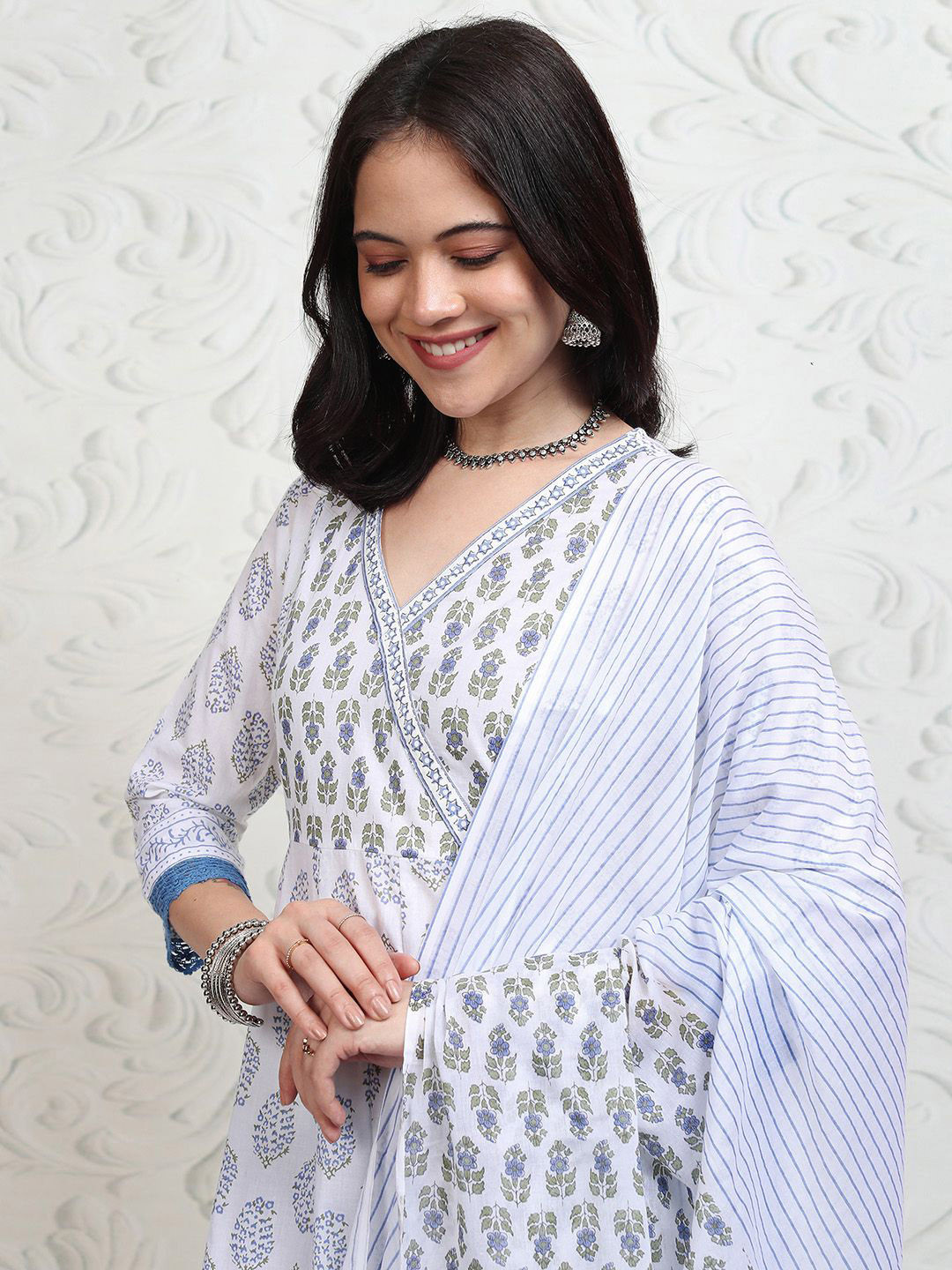 

Vishudh Women Ethnic Motifs Printed Regular Pure Cotton Kurta with Trousers & With Dupatta, White