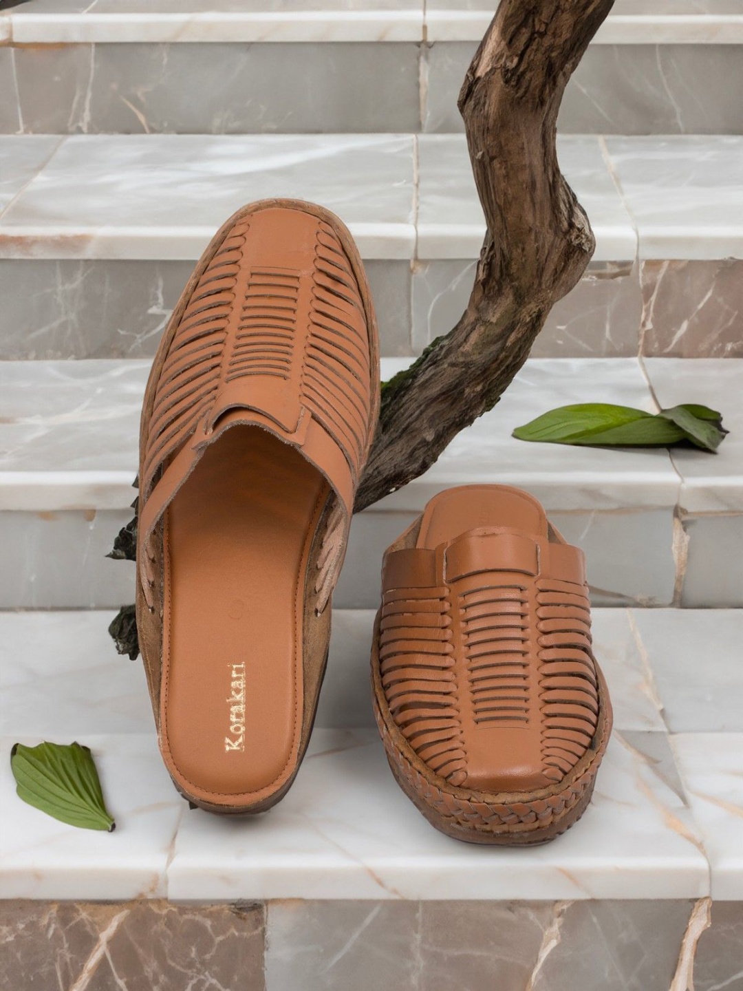 

KORAKARI Men Striped Leather Driving Shoes, Tan