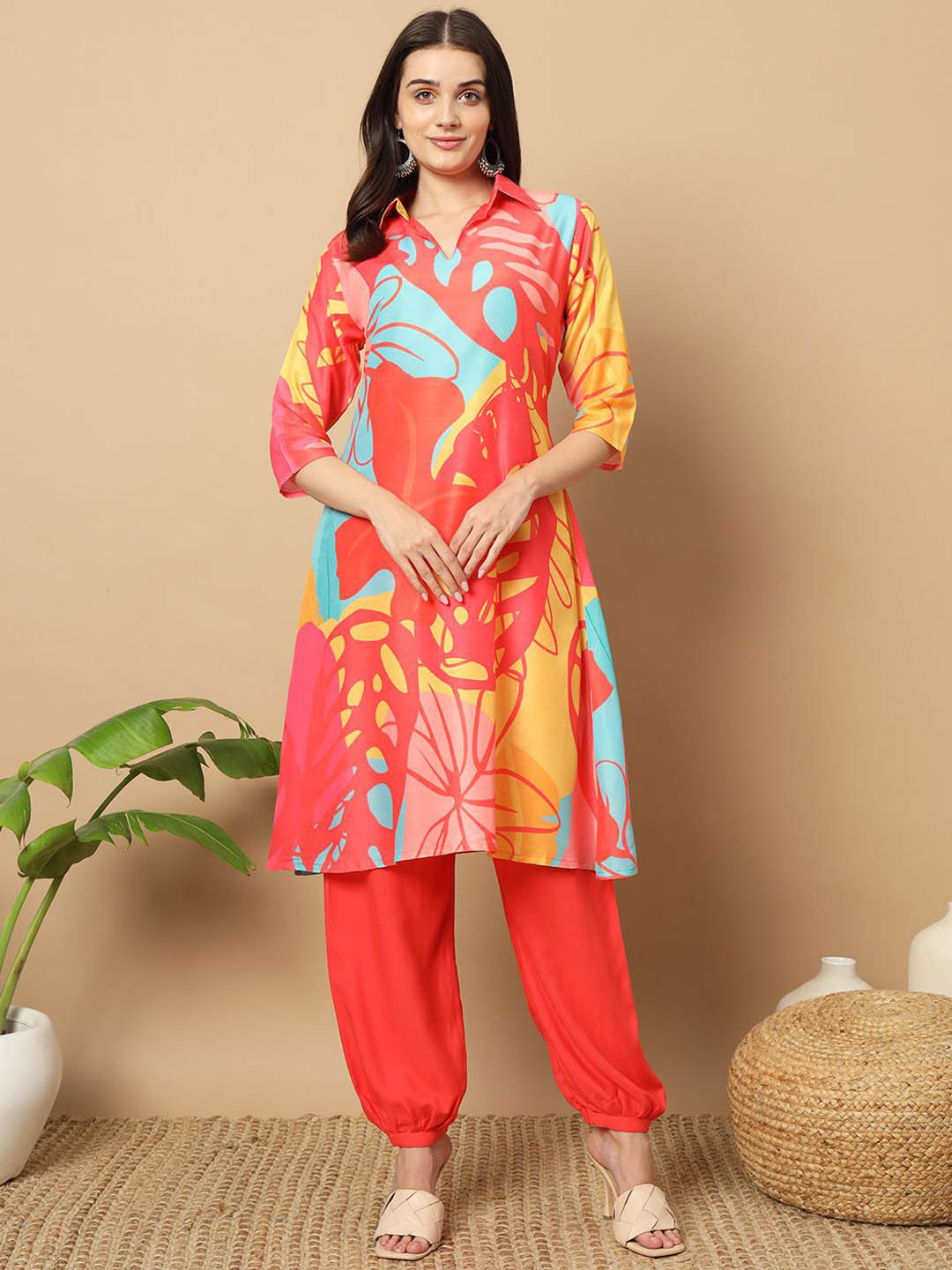 

MORLY Women Floral Printed Regular Kurta with Salwar, Red