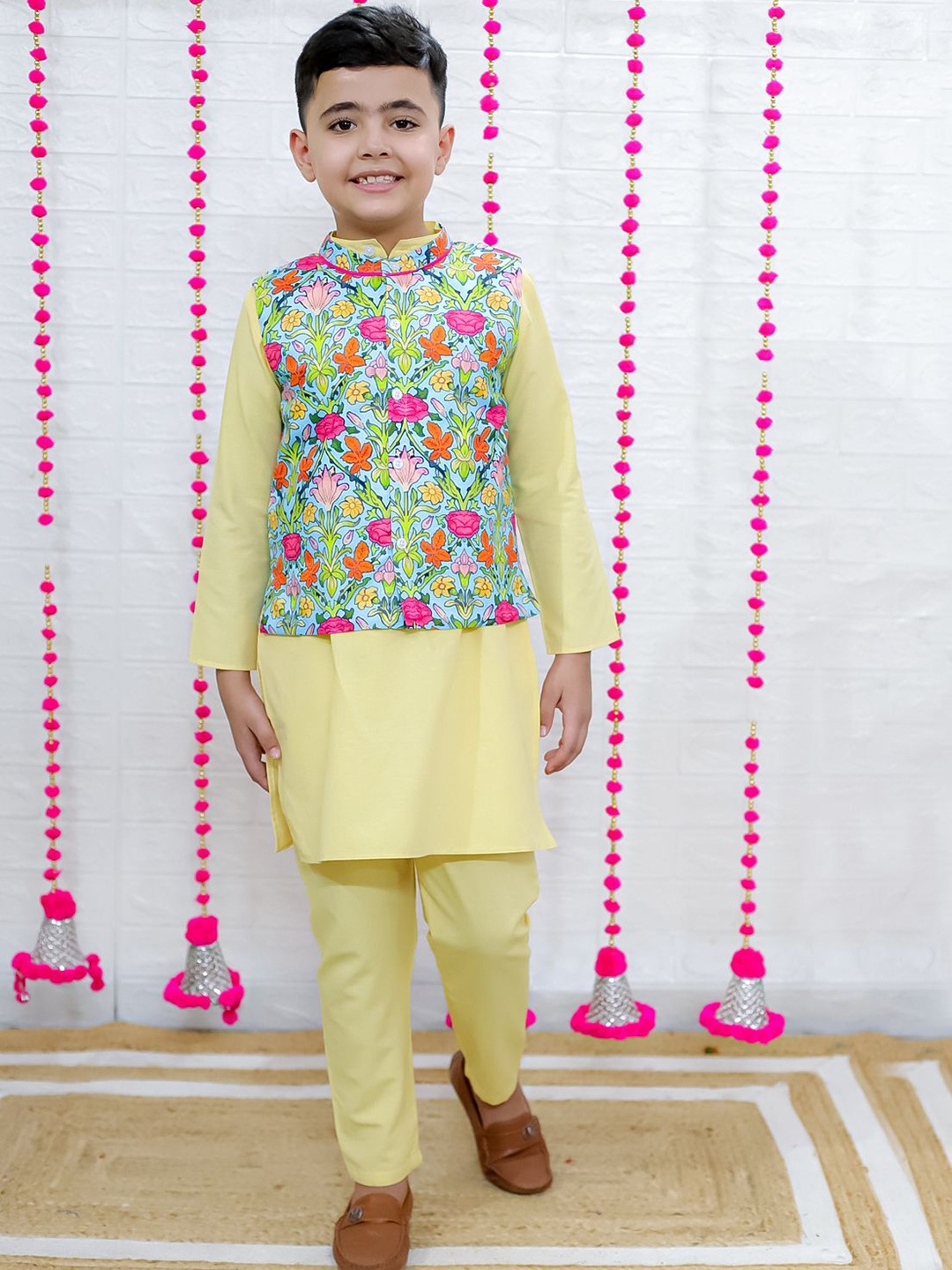 

M'andy Boys Regular Pure Cotton Kurta with Pyjamas, Yellow