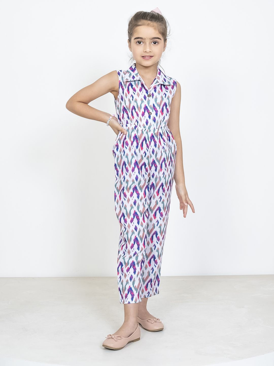 

INCLUD Girls Printed Basic Jumpsuit, White