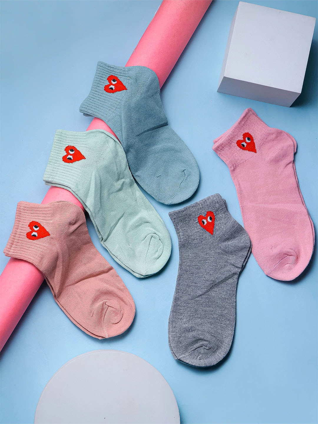 

Brauch Women Pack Of 5 Assorted Pure Cotton Ankle Length Socks