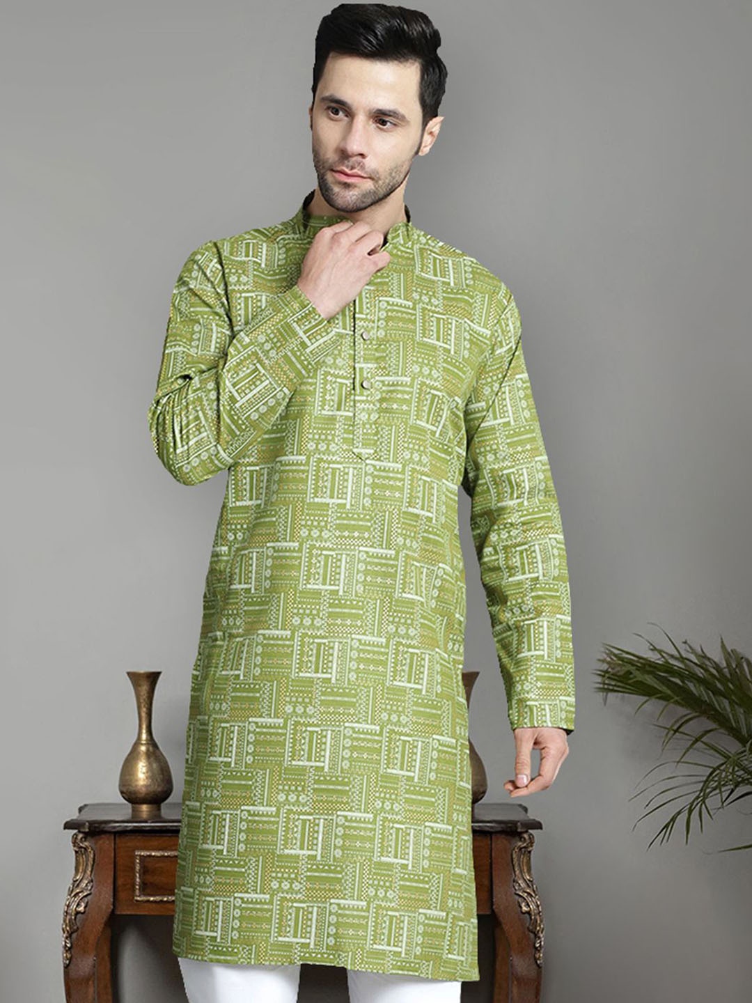 

Jompers Men Checked Thread Work Kurta, Olive