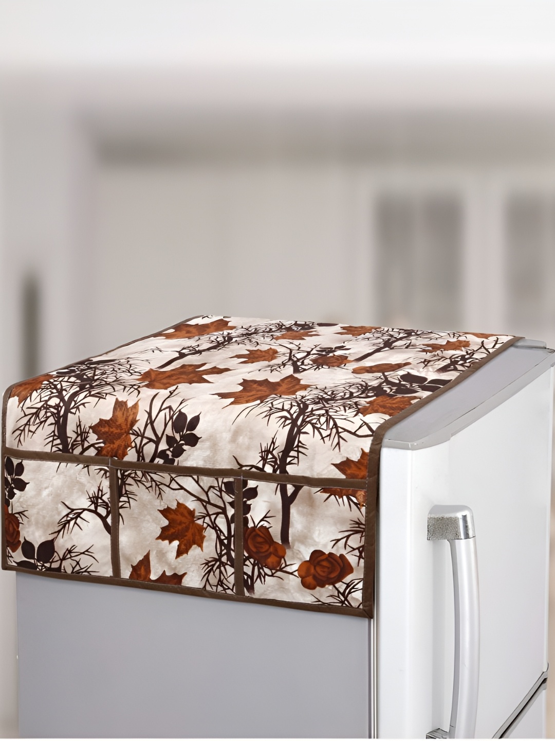 

Dakshya Industries White & Brown Printed Fridge Top Cover