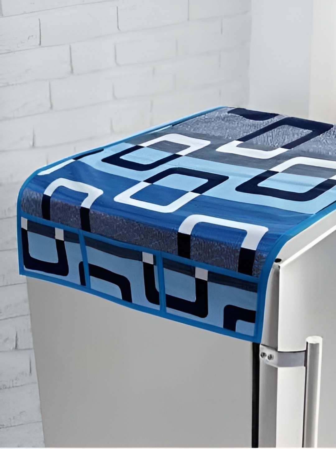 

Dakshya Industries Blue & White Printed Fridge Top Cover