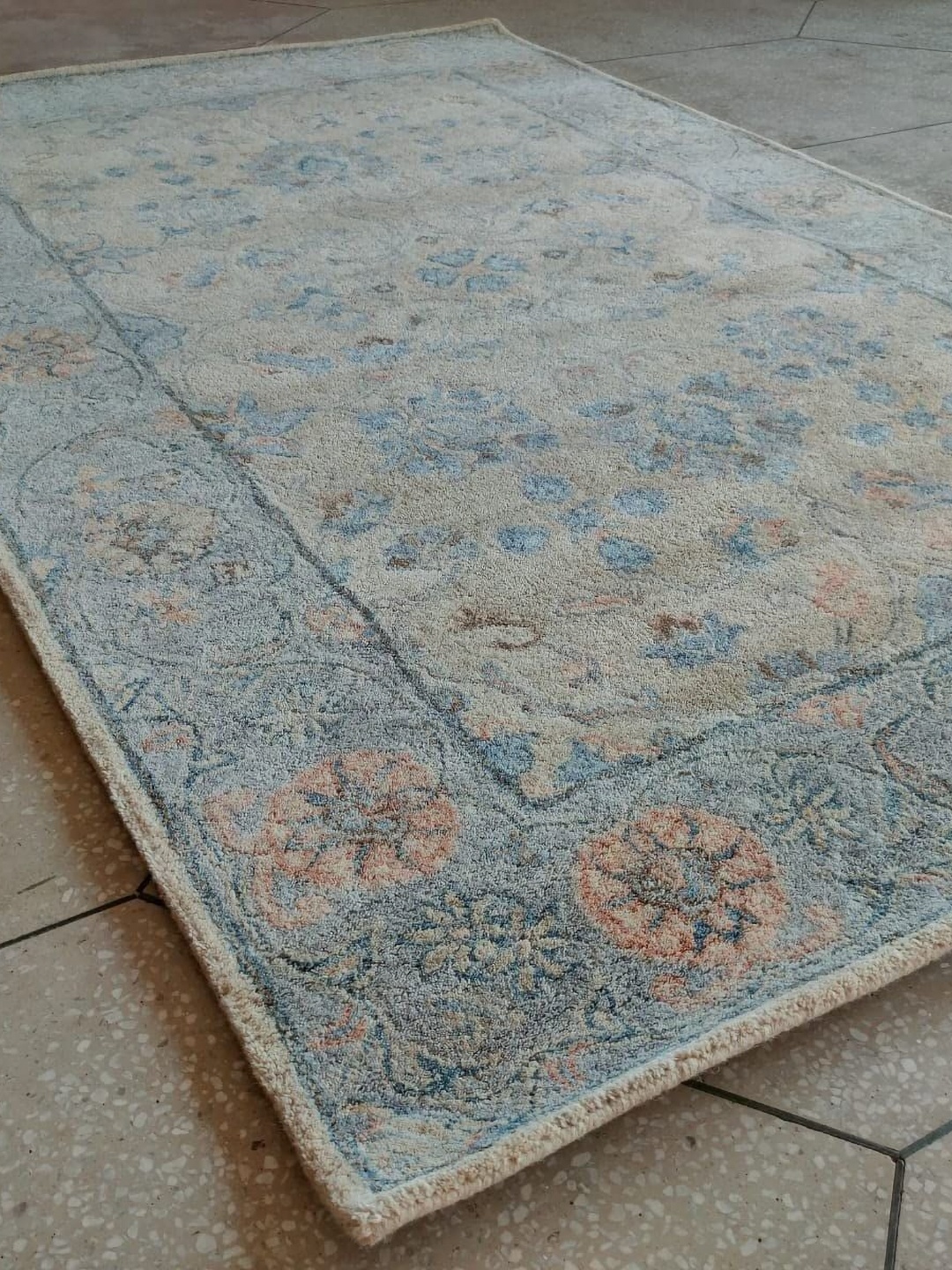 

Safiya Carpet Beige Ethnic Motifs Hand-Tufted Woollen Carpets