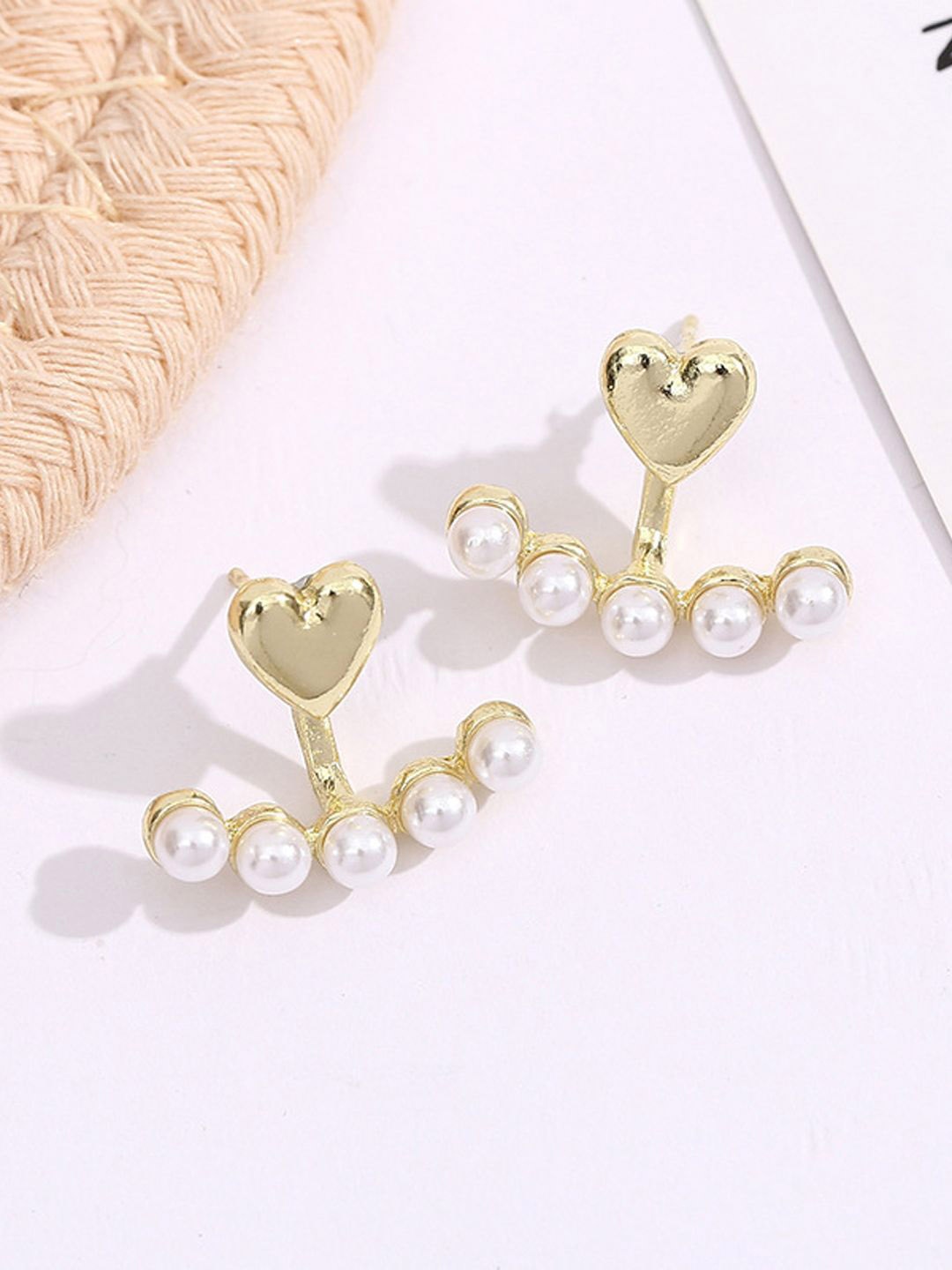 

FIMBUL Classic Studs Earrings, White