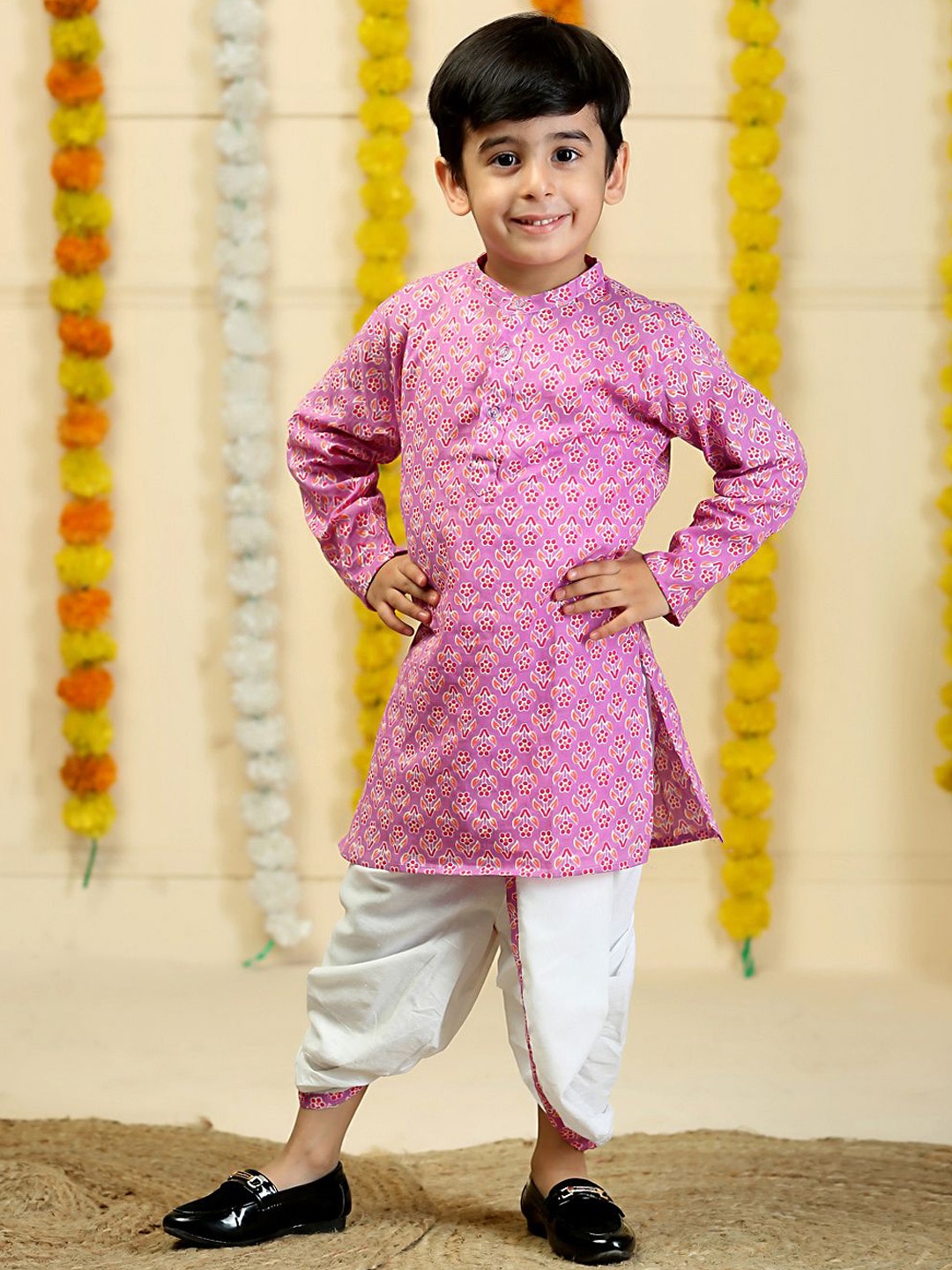 

The Mom Store Boys Floral Printed Regular Pure Cotton Kurta with Dhoti Pants, Purple