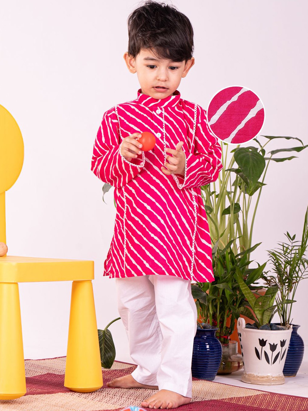 

VASTRAMAY Boys Leheriya Printed Regular Pure Cotton Kurta with Pyjamas, Pink