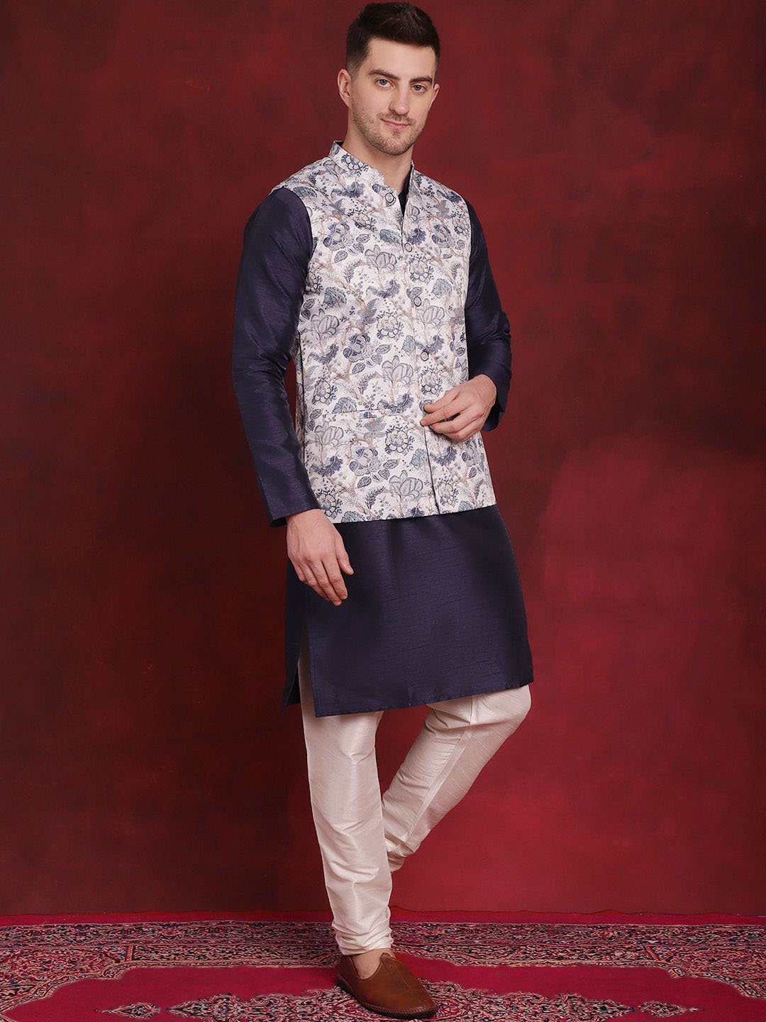 

Jompers Men Regular Kurta with Churidar, Navy blue