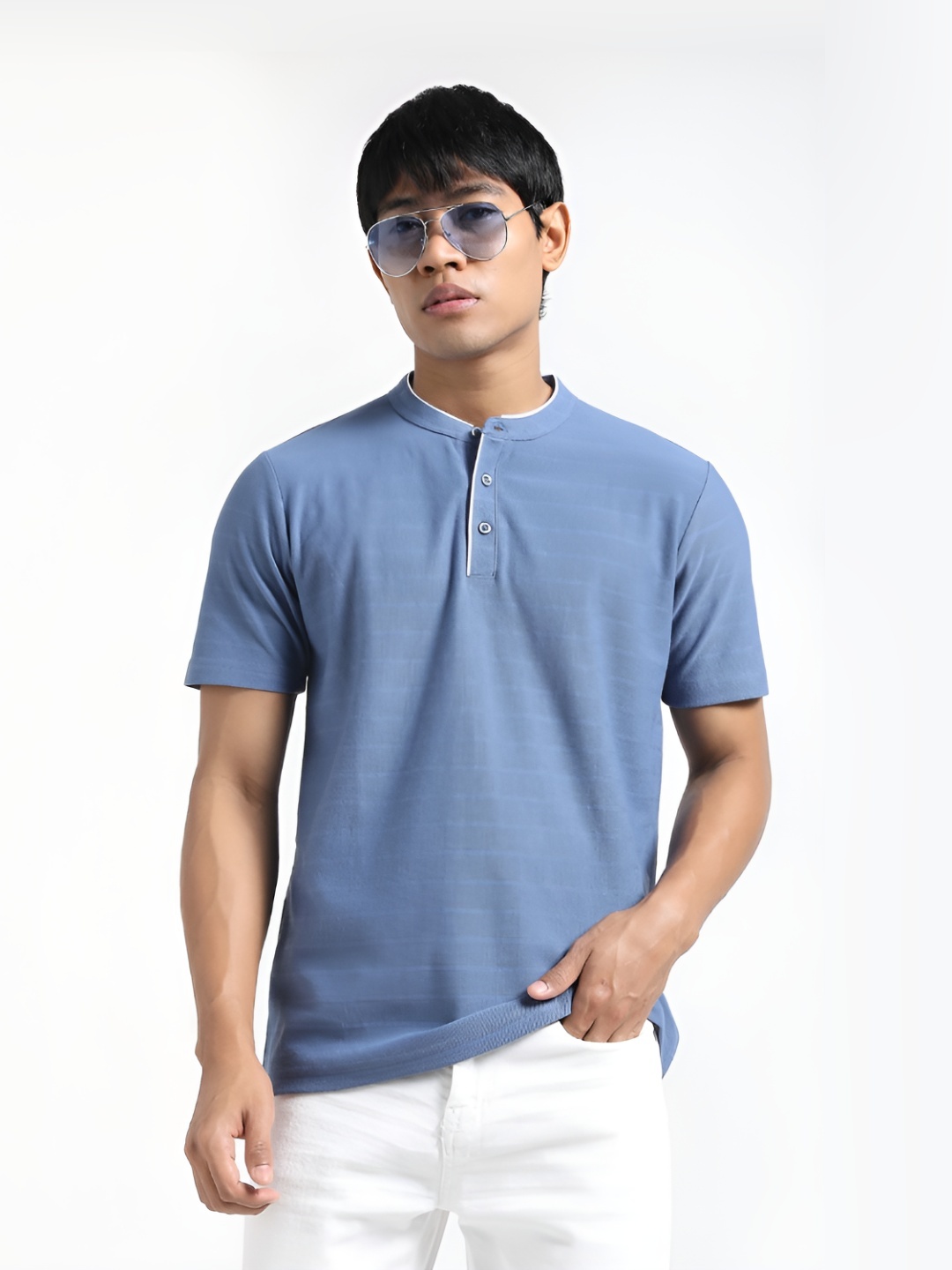 

R&B Men Henley Neck T-shirt, Blue