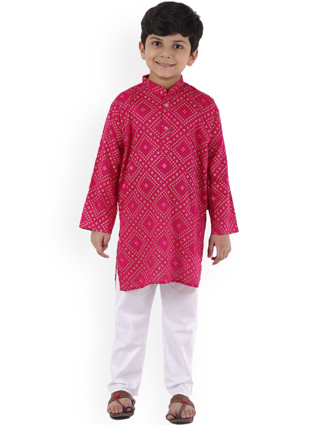 

BAESD Boys Bandhani Printed Regular Thread Work Kurta with Pyjamas, Magenta