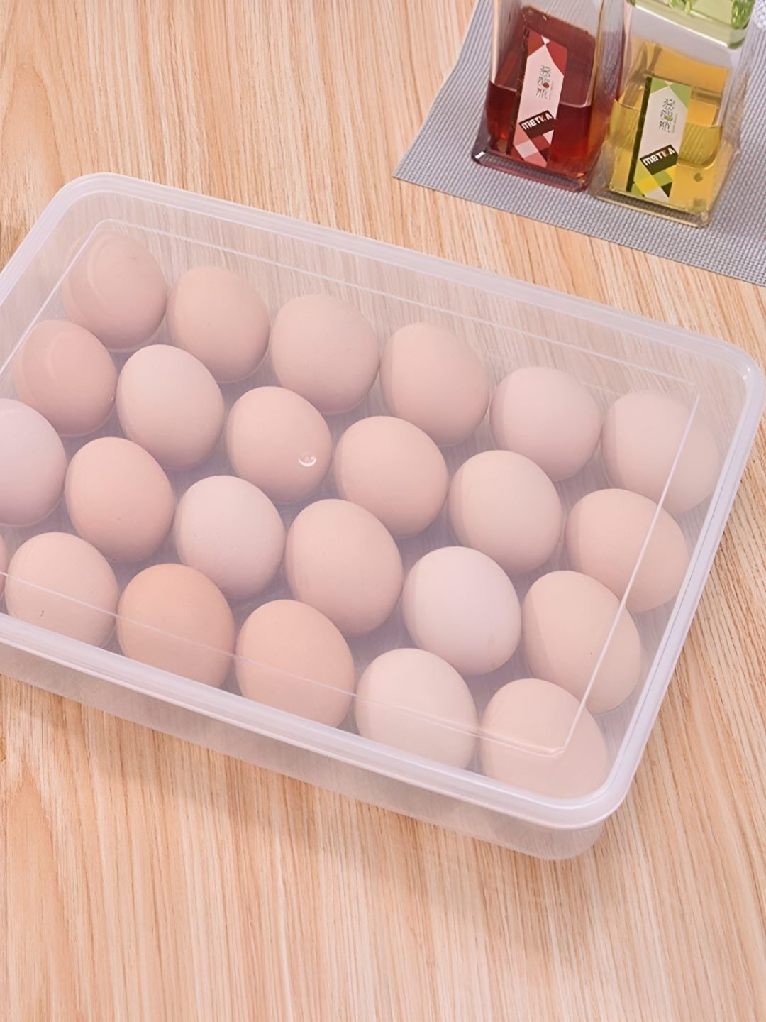 

Tap2kaart White Egg Tray Container, Transparent