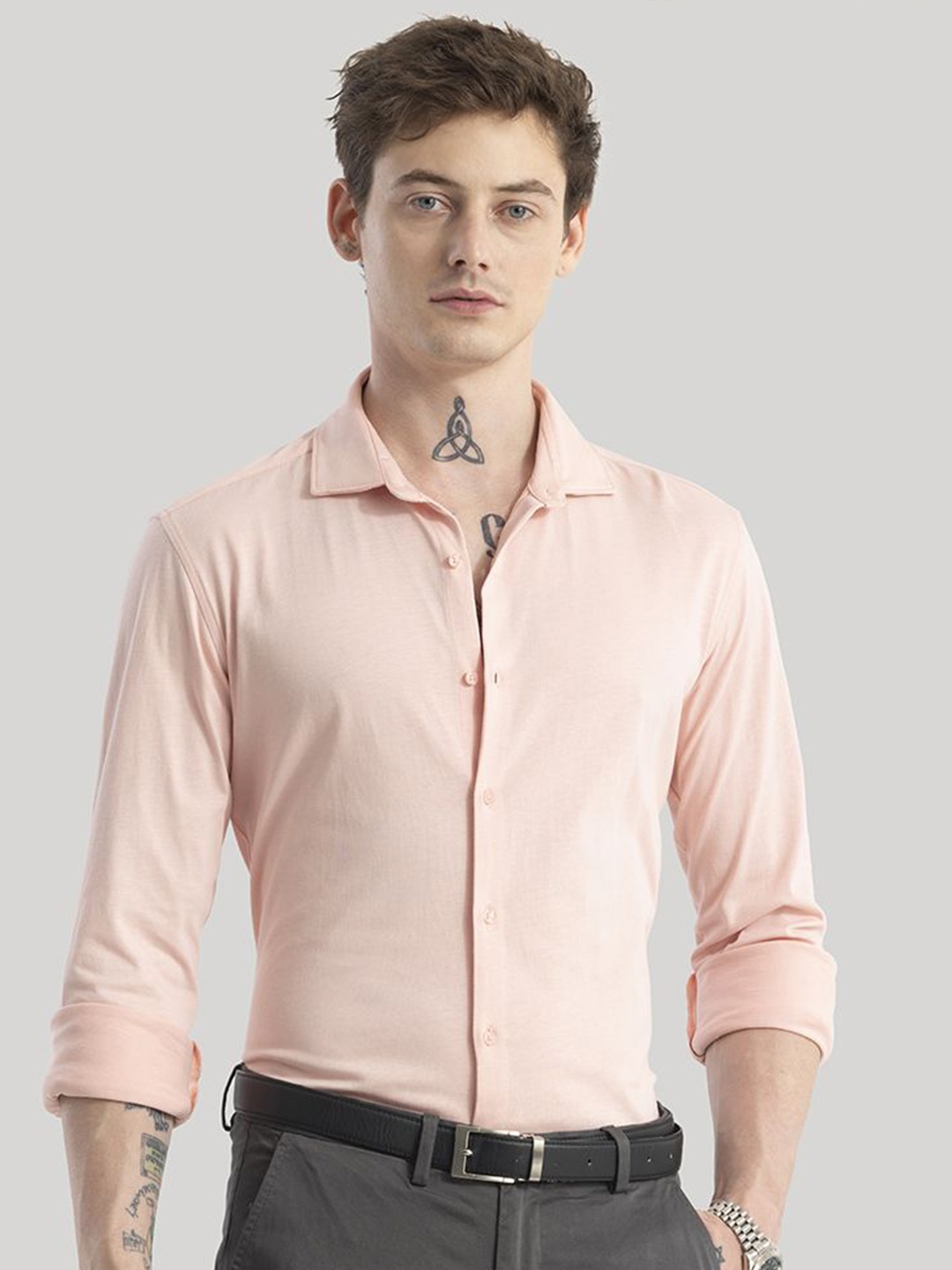 

Snitch Men Standard Slim Fit Opaque Formal Shirt, Peach