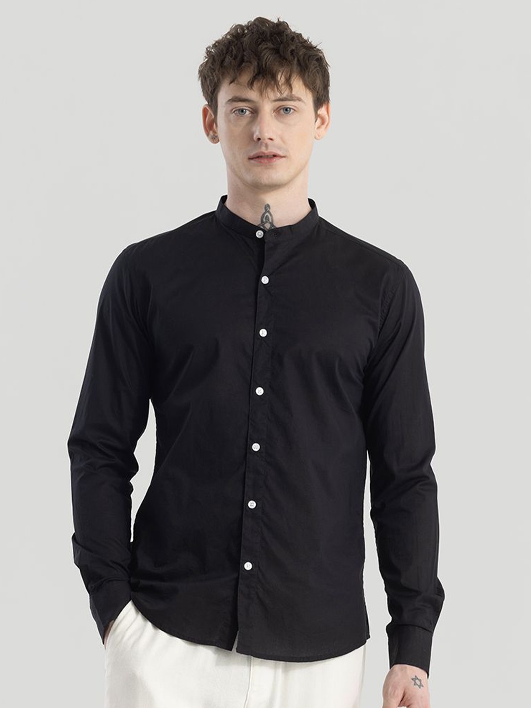 

Snitch Men Classic Opaque Casual Shirt, Black