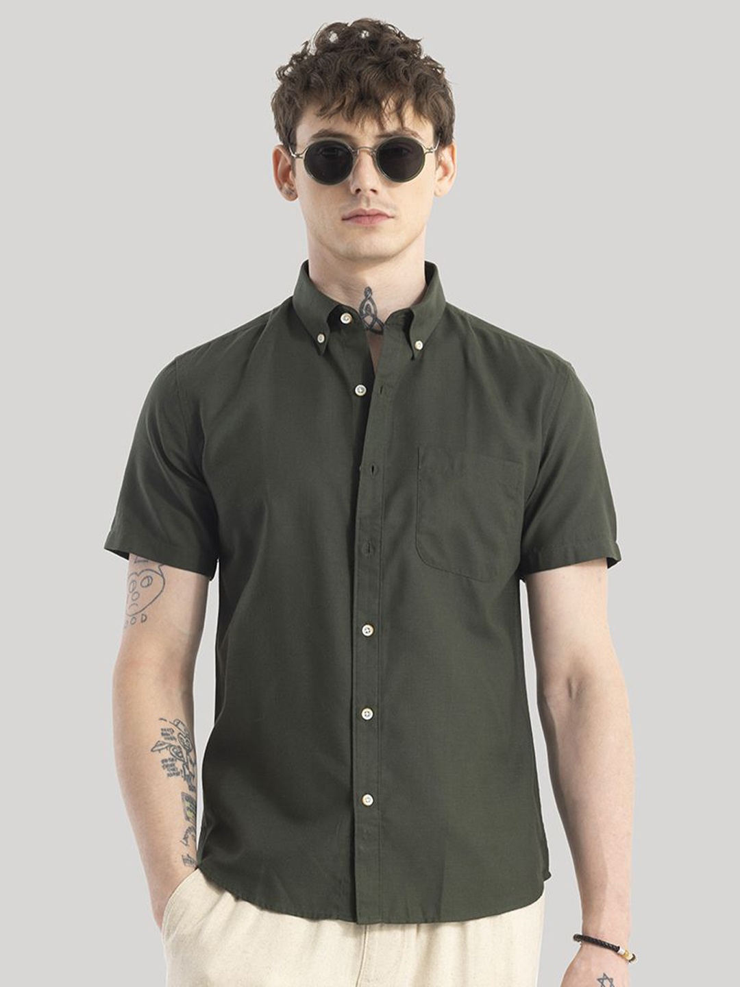 

Snitch Men Classic Opaque Casual Shirt, Olive