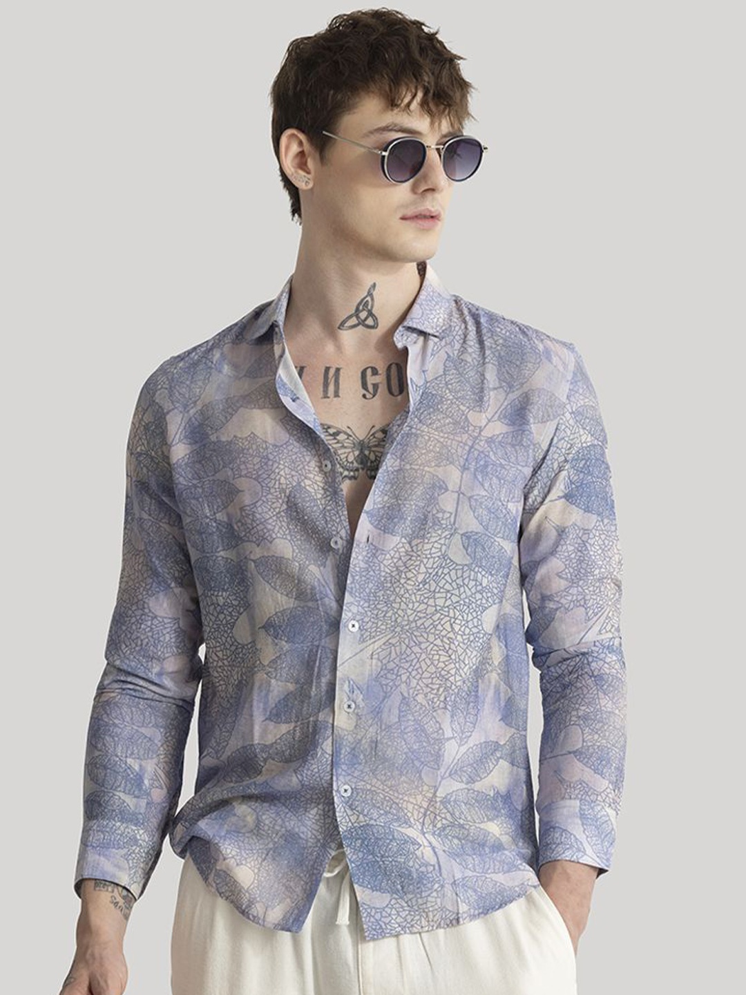 

Snitch Men Standard Slim Fit Opaque Printed Casual Shirt, Cream