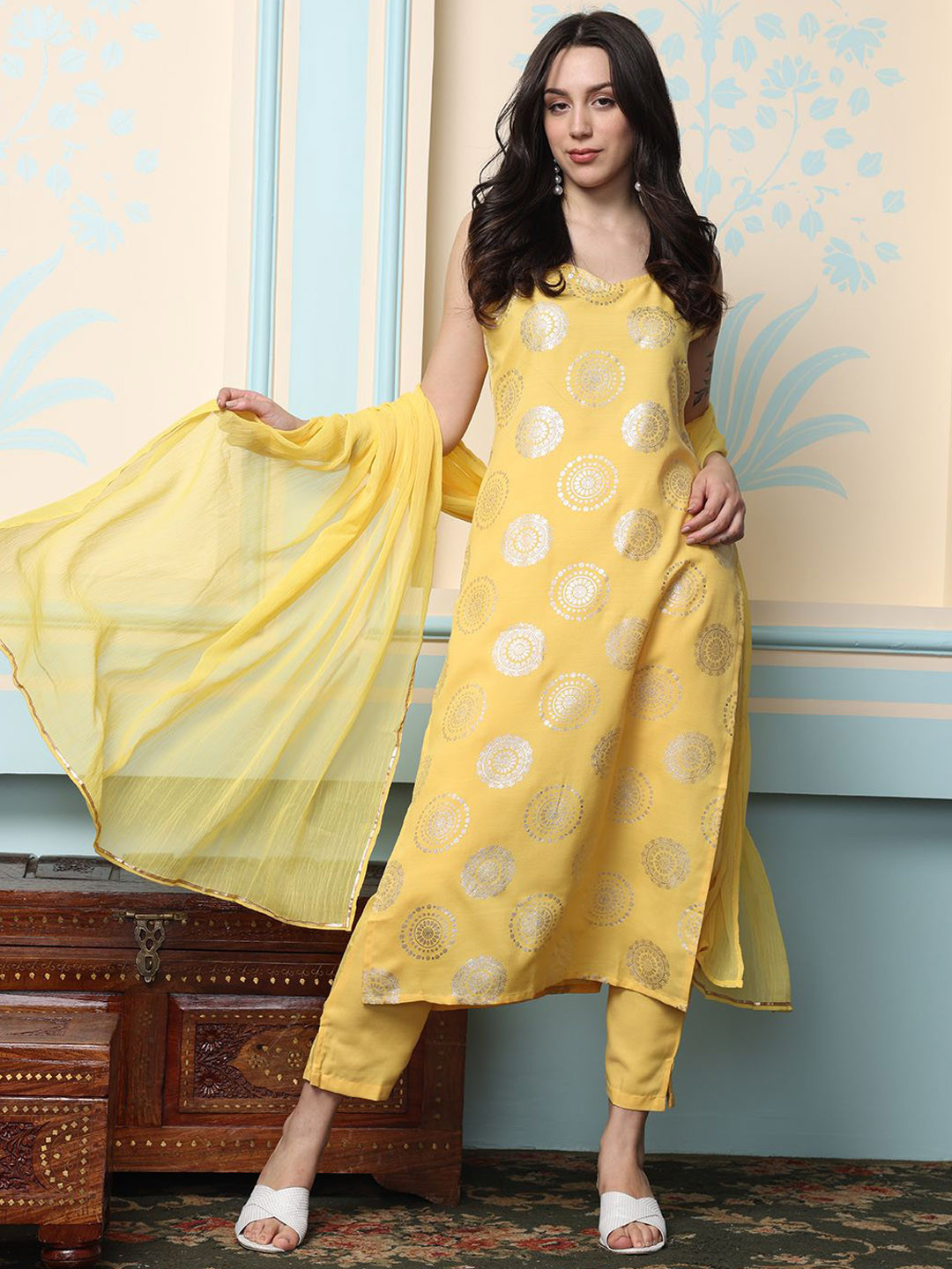 

Ishin Women Ethnic Motifs Printed Regular Kurta with Trousers & With Dupatta, Yellow