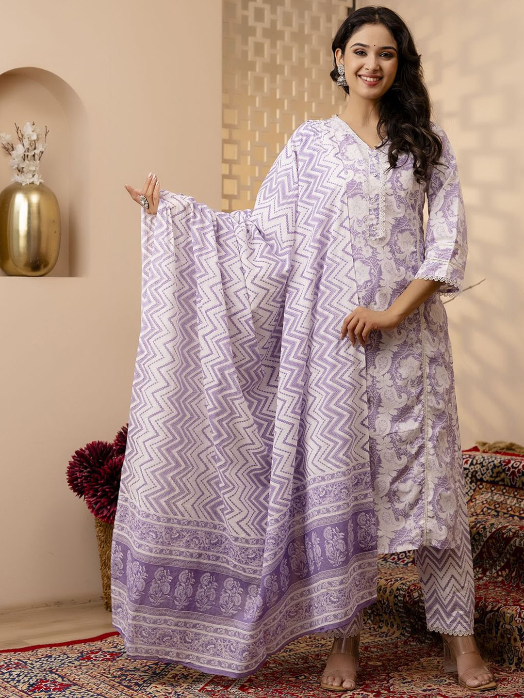 

Nayo Women Floral Printed Regular Pure Cotton Kurta with Trousers & With Dupatta, Lavender