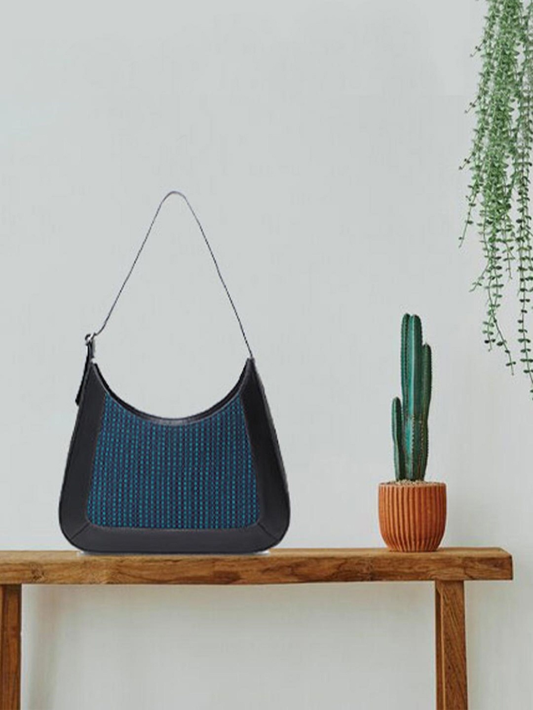 

VASKA Shopper Hobo Bag with Tasselled, Teal