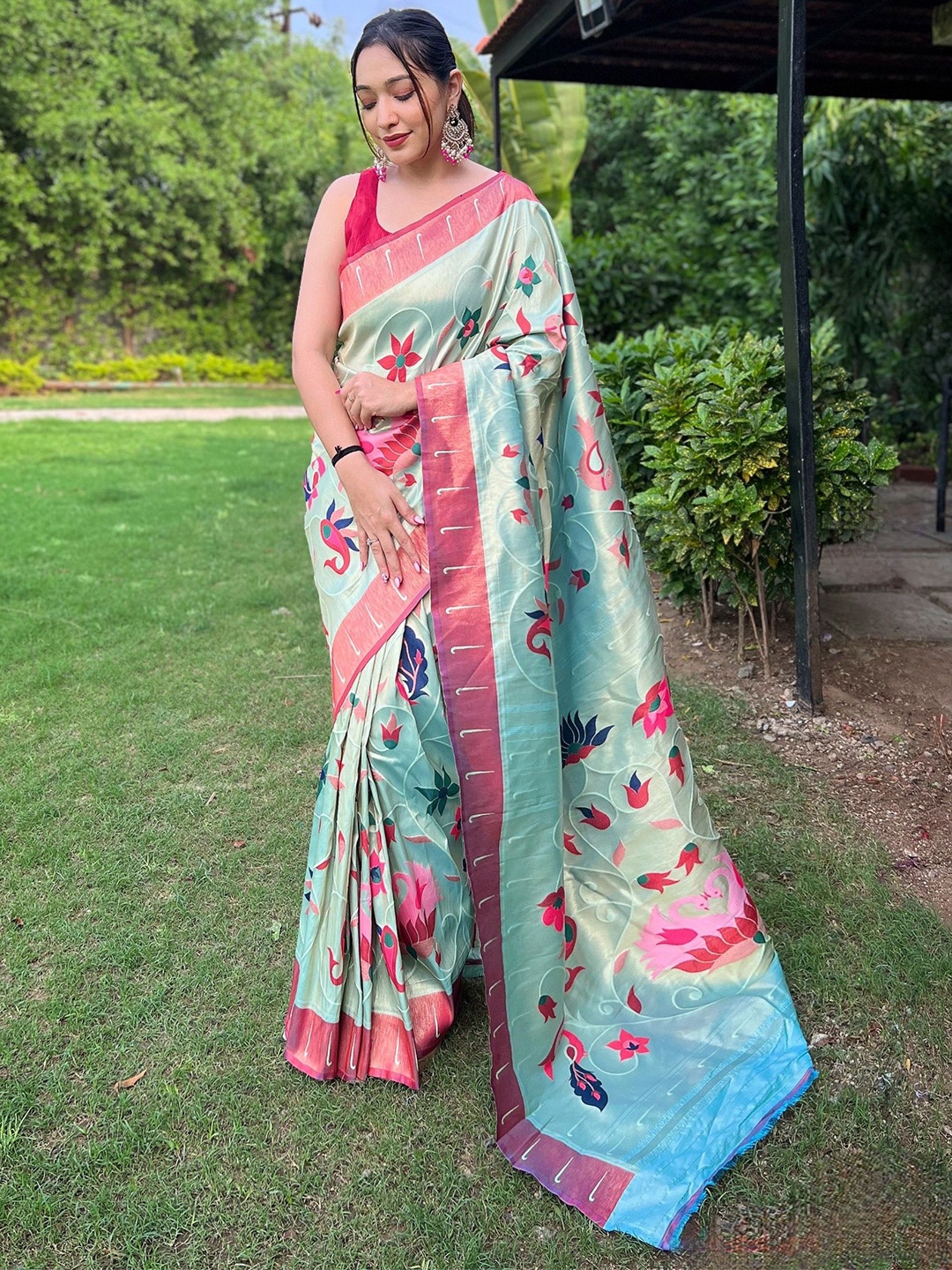 

Munir Woven Design Zari Silk Blend Paithani Saree, Blue