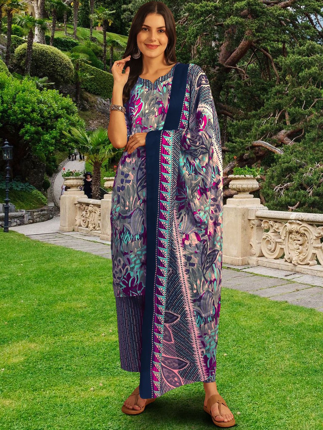 

7Threads Women Ethnic Motifs Printed Regular Pure Cotton Kurta with Trousers & With Dupatta, Navy blue