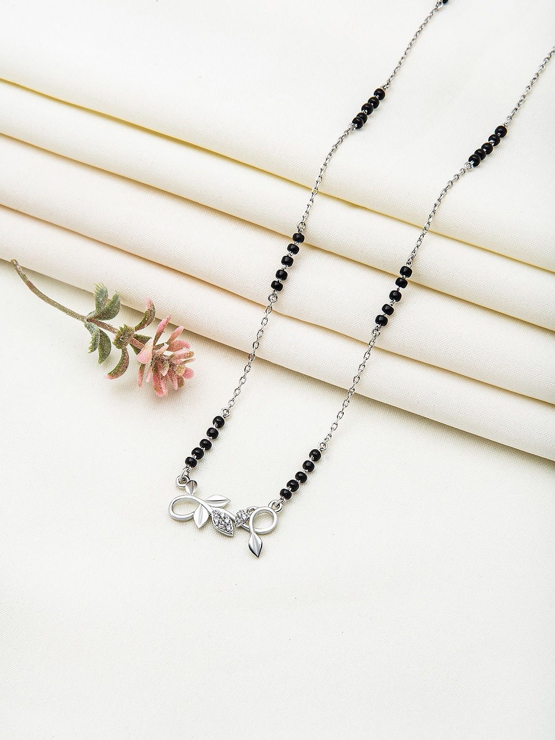 

SILBERRY Sterling Silver Rhodium-Plated Open Necklace
