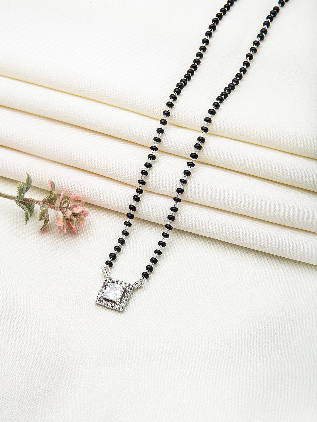 

SILBERRY Sterling Silver Rhodium-Plated Handcrafted Necklace