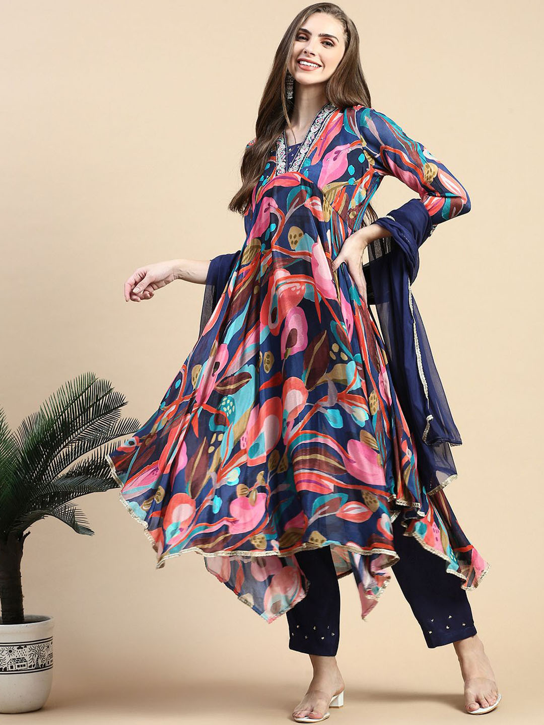 

SHOWOFF Women Floral Printed Regular Thread Work Kurta with Trousers & With Dupatta, Navy blue