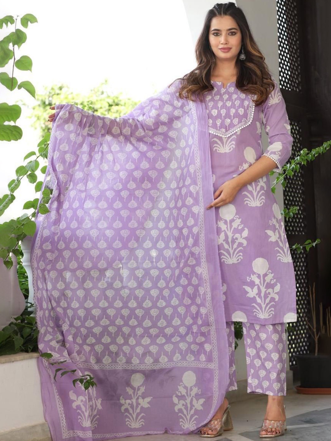 

KALINI Women Floral Printed Regular Kurta with Trousers & With Dupatta, Purple