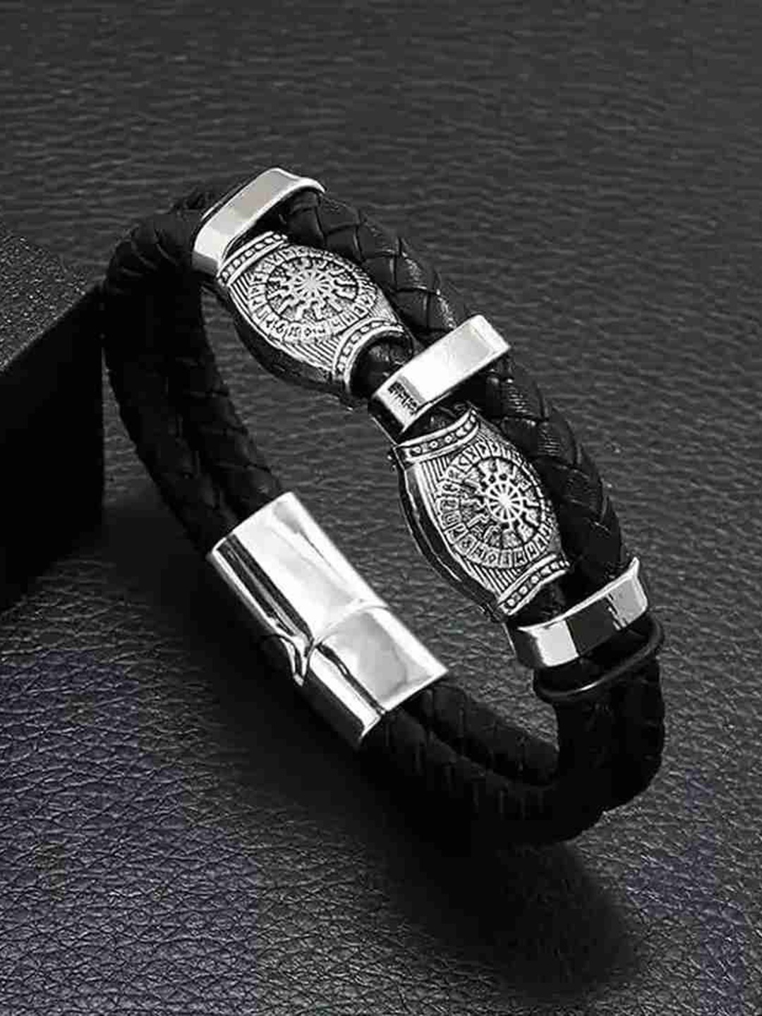

KARISHMA KREATIONS Unisex Leather Silver-Plated Wraparound Bracelet