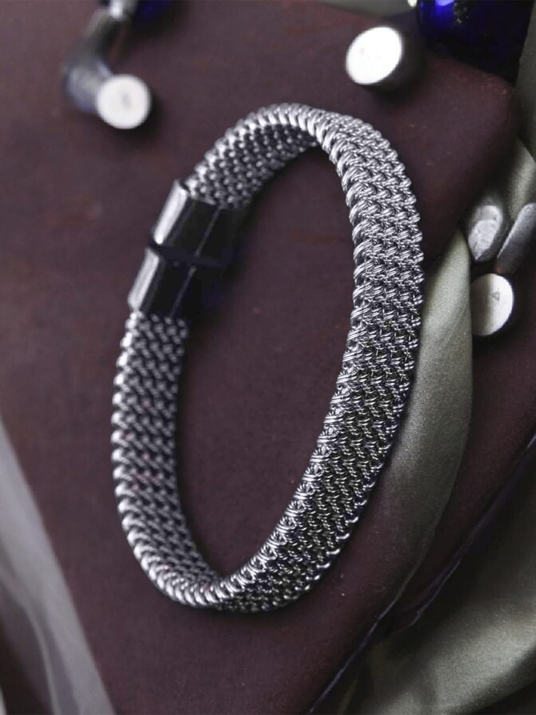 

KARISHMA KREATIONS Unisex Silver-Plated Bangle-Style Bracelet