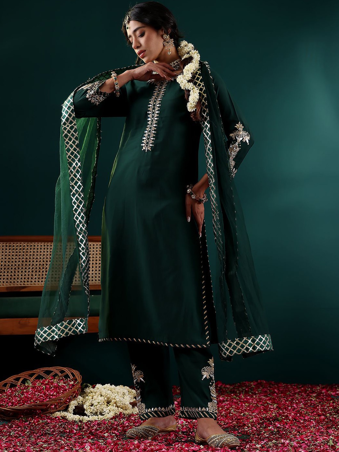 

Varanga Women Ethnic Motifs Embroidered Regular Kurta with Trousers & With Dupatta, Green