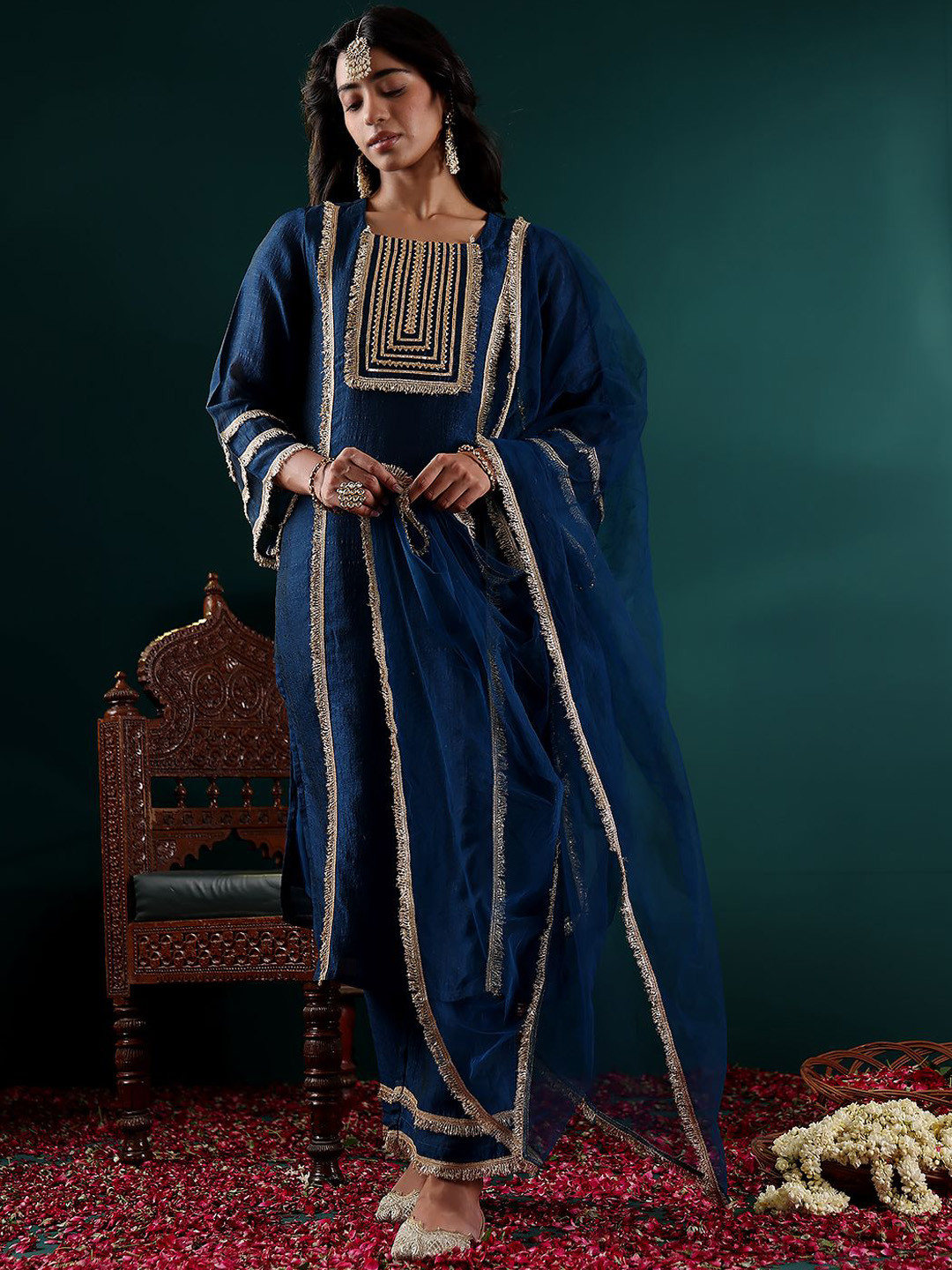 

Varanga Women Embroidered Regular Thread Work Kurta with Trousers & With Dupatta, Blue