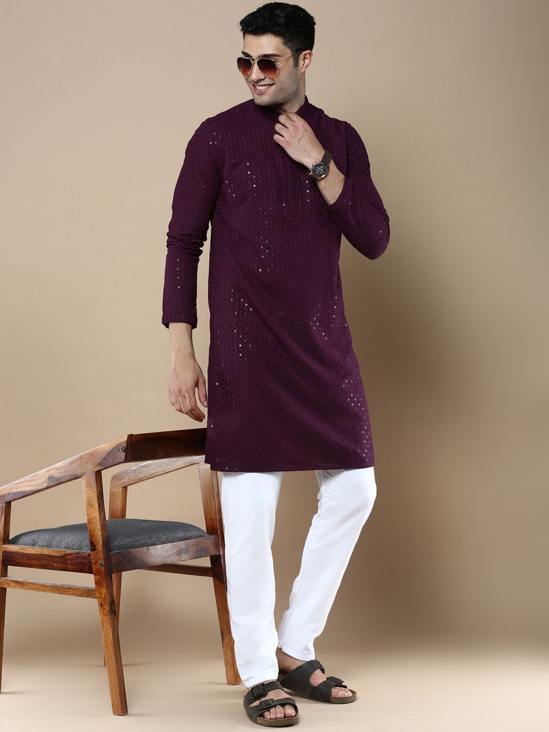 

Anouk Men Embroidered Regular Chikankari Kurta with Patiala, Purple