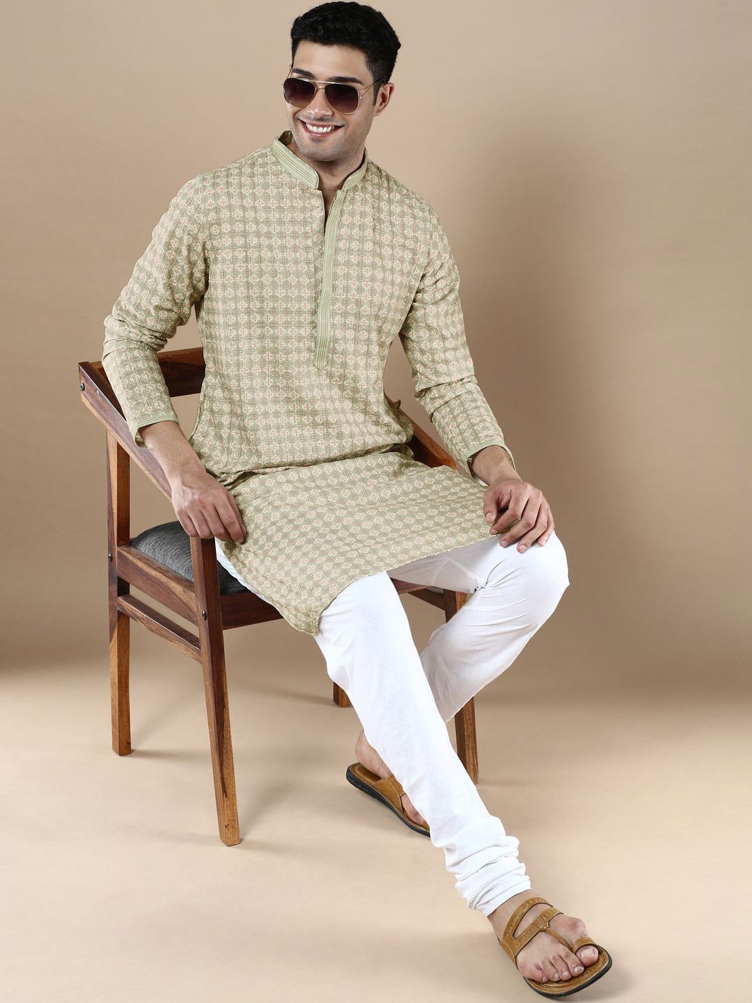 

Anouk Men Embroidered Regular Chikankari Kurta with Churidar, Green
