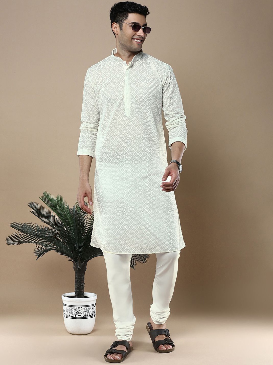 

Anouk Men Embroidered Regular Chikankari Kurta with Churidar, Off white