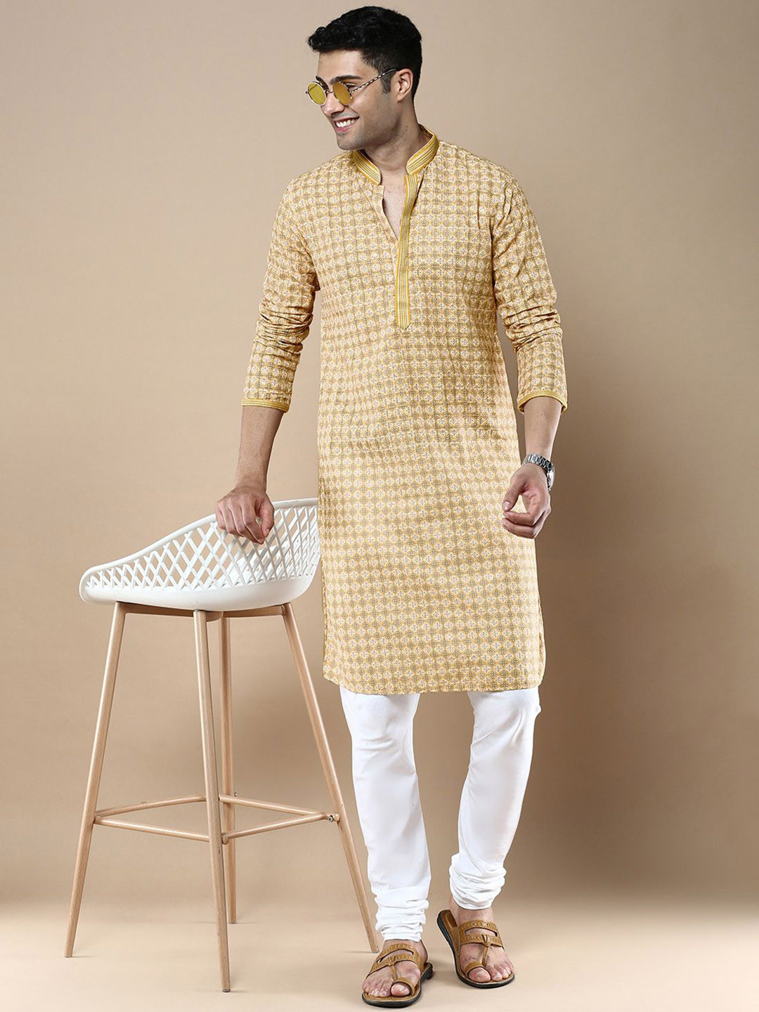

Anouk Men Printed Regular Chikankari Kurta with Pyjamas, Yellow