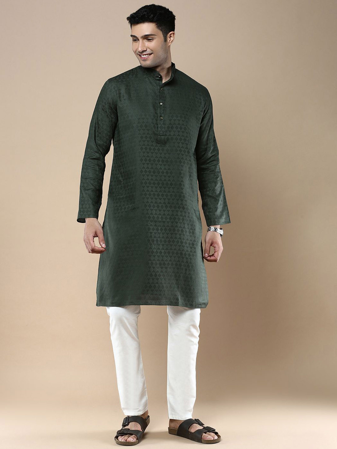 

Anouk Men Regular Kurta with Pyjamas, Green