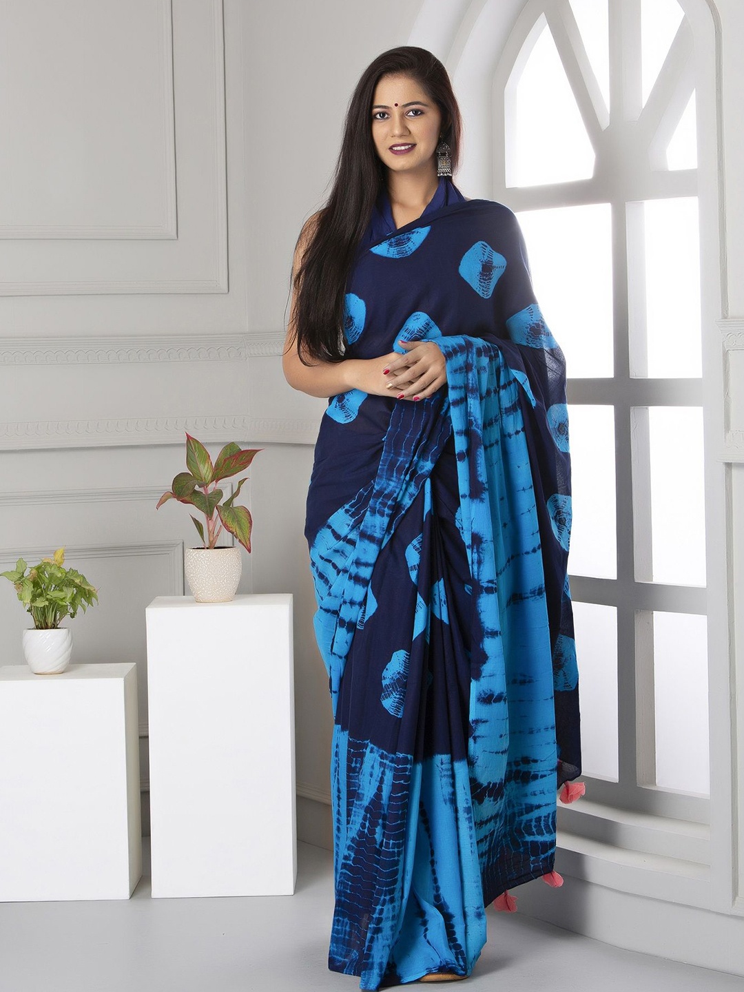 

JAIPURI PRINT Tie and Dye Pure Cotton Ikat Saree, Blue