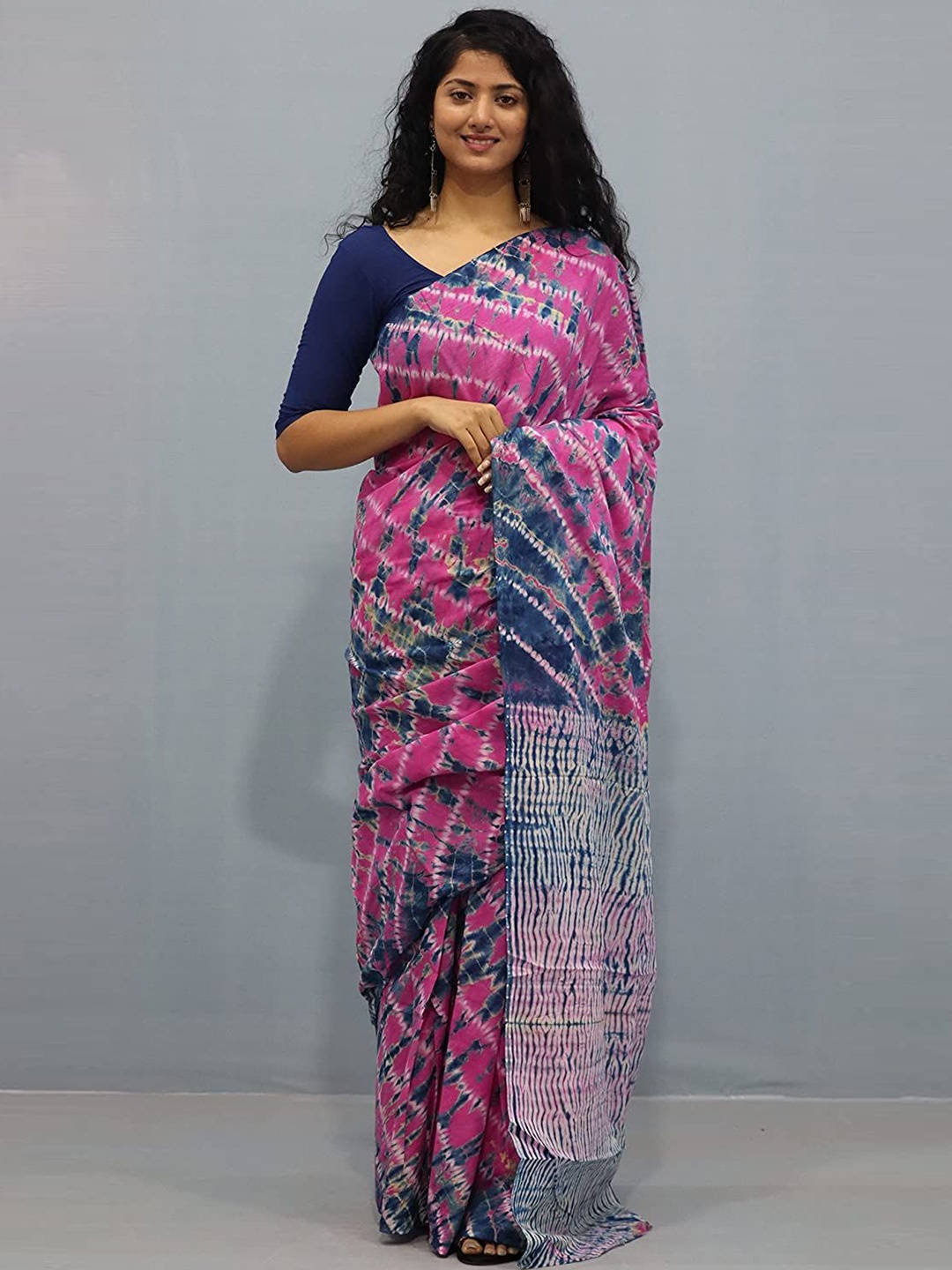 

JAIPURI PRINT Leheriya Pure Cotton Ikat Saree, Pink