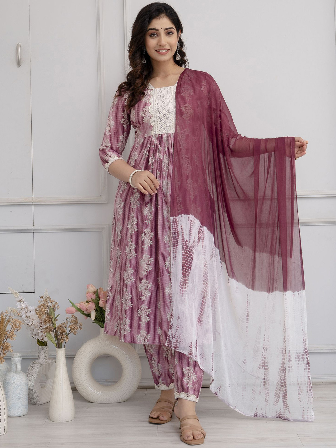 

Charu Women Floral Printed Regular Sequinned Kurta with Trousers & With Dupatta, Lavender